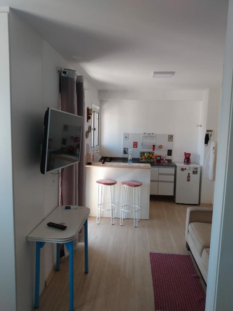 Descolado Na Liberdade - Predio Com Piscina Apartamento *