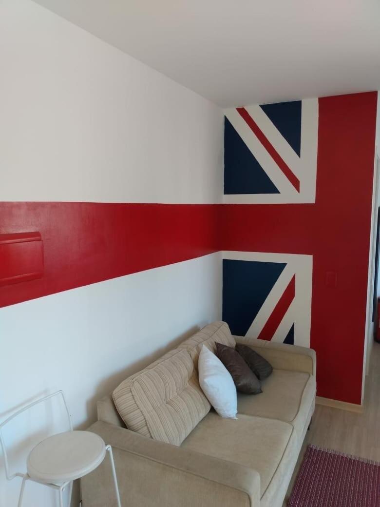 Apartamento Descolado Na Liberdade - Predio Com Piscina