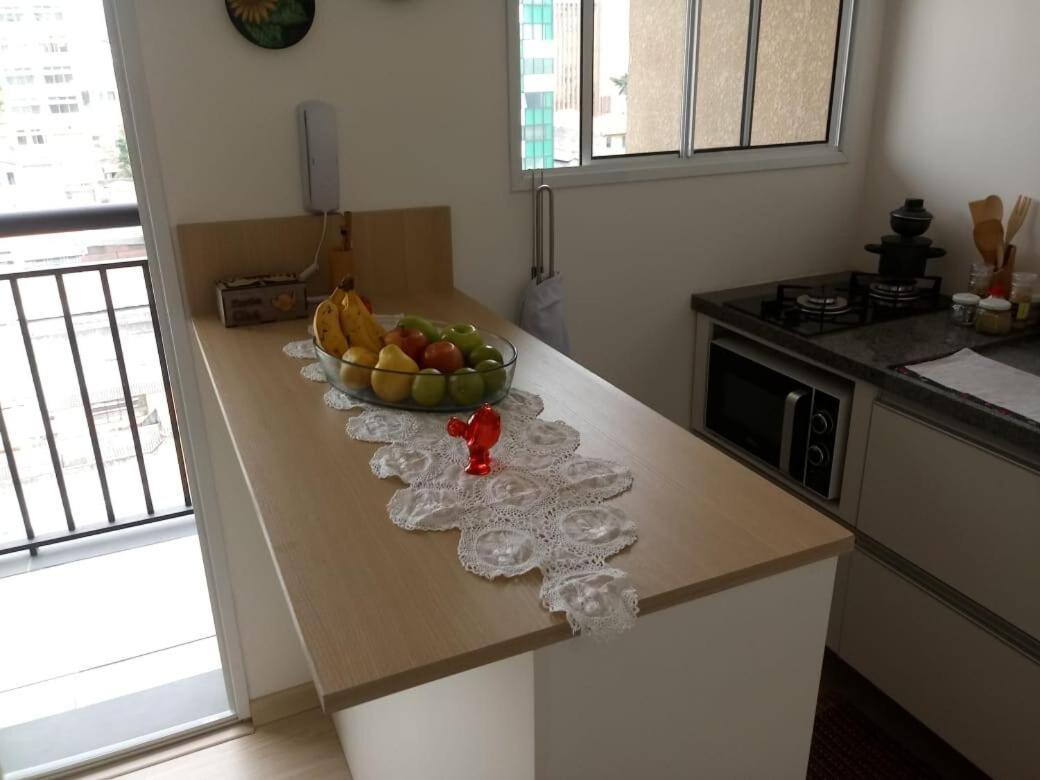 Descolado Na Liberdade - Predio Com Piscina Apartamento